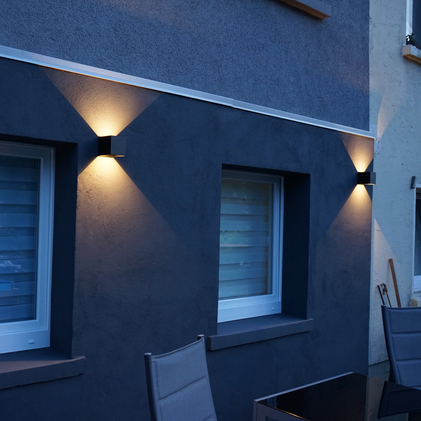 Lumivéra™ – Lampe Murale Extérieure Sans Fil | Applique LED Design Étanche | L’Original Haut de Gamme